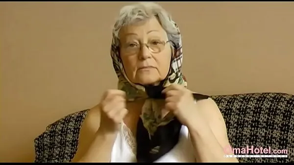 Hot OmaHoteL Horny Grandma Toying Her Hairy Pussy warm Movies