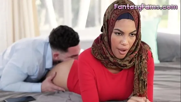 ホットな Fucking Muslim Converted Stepsister With Her Hijab On - Maya Farrell, Peter Green - Family Strokes 温かい映画