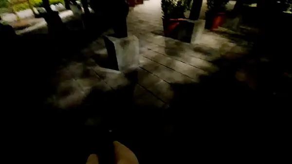 Горячие Фейковая девушка в чулках-сеточках на открытом воздухе в сапогах, соблазнение, эякуляция на высоких каблукахтеплые фильмы