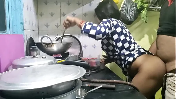 Hot The maid who came from the village did not have any leaves, so the owner took advantage of that and fucked the maid (Hindi Clear Audio warm Movies