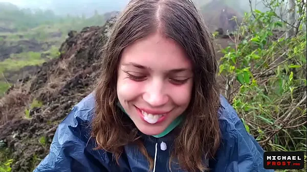 Hot The Riskiest Public Blowjob In The World On Top Of An Active Bali Volcano - POV warm Movies