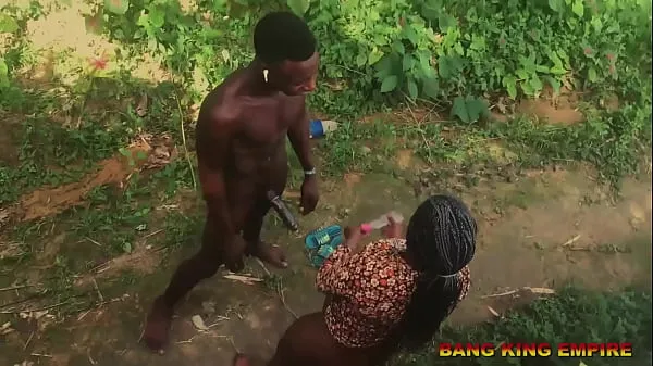 Горячие Зависимая от секса жена африканского охотника трахает меня в деревне, миссионерское путешествие на обочине - 4K Hardcore Missionary PART 1 FULL VIDEO ON XVIDEO REDтеплые фильмы